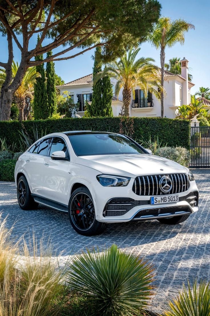 2021 Mercedes-AMG GLE53 Coupe electrifies