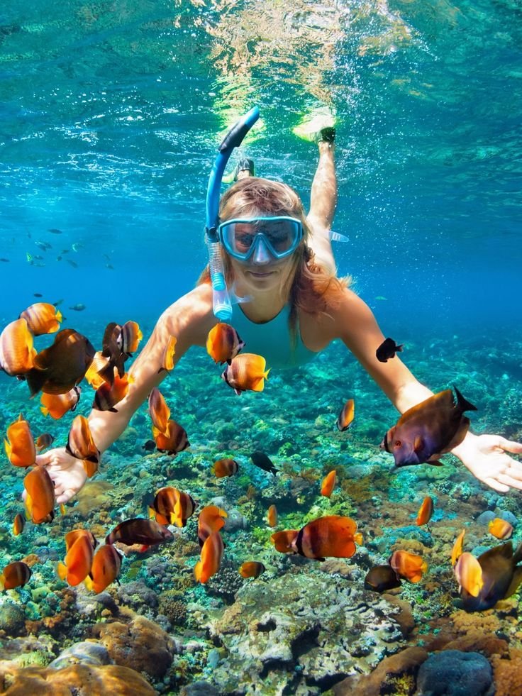 How Do You Keep Valuables Safe While Snorkeling_