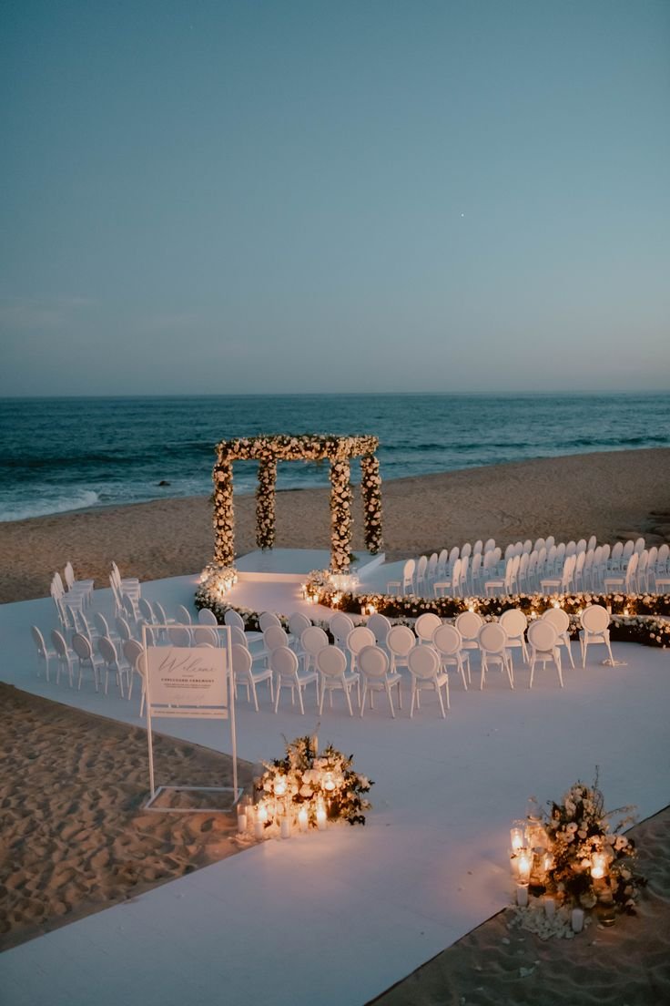 Romantic Cabo Oceanfront Wedding at Solaz